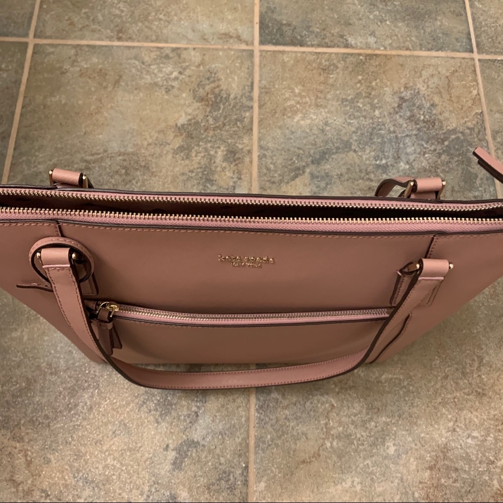 KATE SPADE CAMERON LARGE POCKET TOTE LEATHER PEONY - Picture 8 of 8